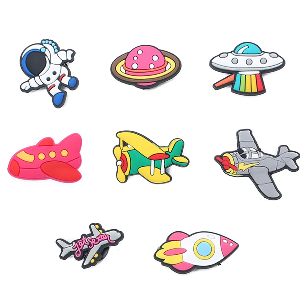 33 Different Styles of Suits Japanese Anime Resin ice cream Shoes Charms Fit Croc Shoes/Wristbands Children Party Birthday Gift