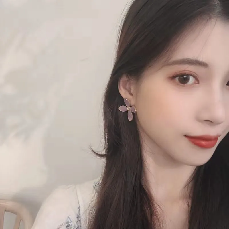 Web обувь знаменитостей Новинка тренд металлического материала Лепестки Капли