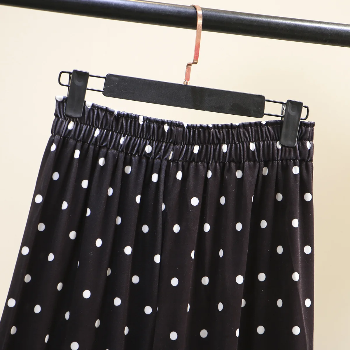 2020 весенние женские широкие брюки облегающие повседневные велюровые в горошек