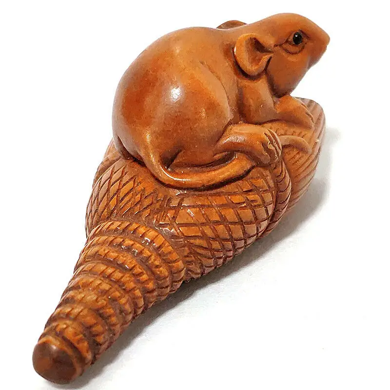 

Коллекционный 2-дюймовый японский ящик 20 лет ручная резная скульптура Netsuke миниатюрная подставка для мыши на метле-# ZY7215