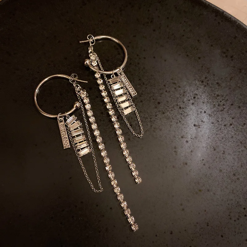 

2021 Crystal Chain Earrings Exaggerated Fashion Asymmetrical Hip Hop Earrings Women Dangle Hanging Earring
