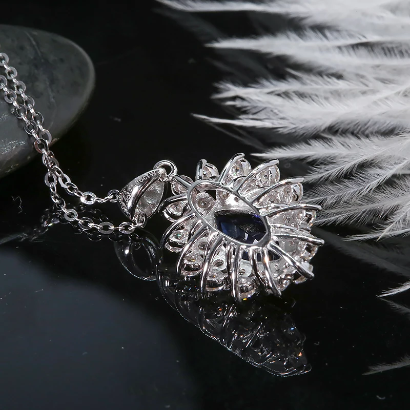 

1.35Carat 6x11mm Marquise Shape Set with White Color Moissanite Pendant Test Positive Solid 18k White Gold Gift for Women