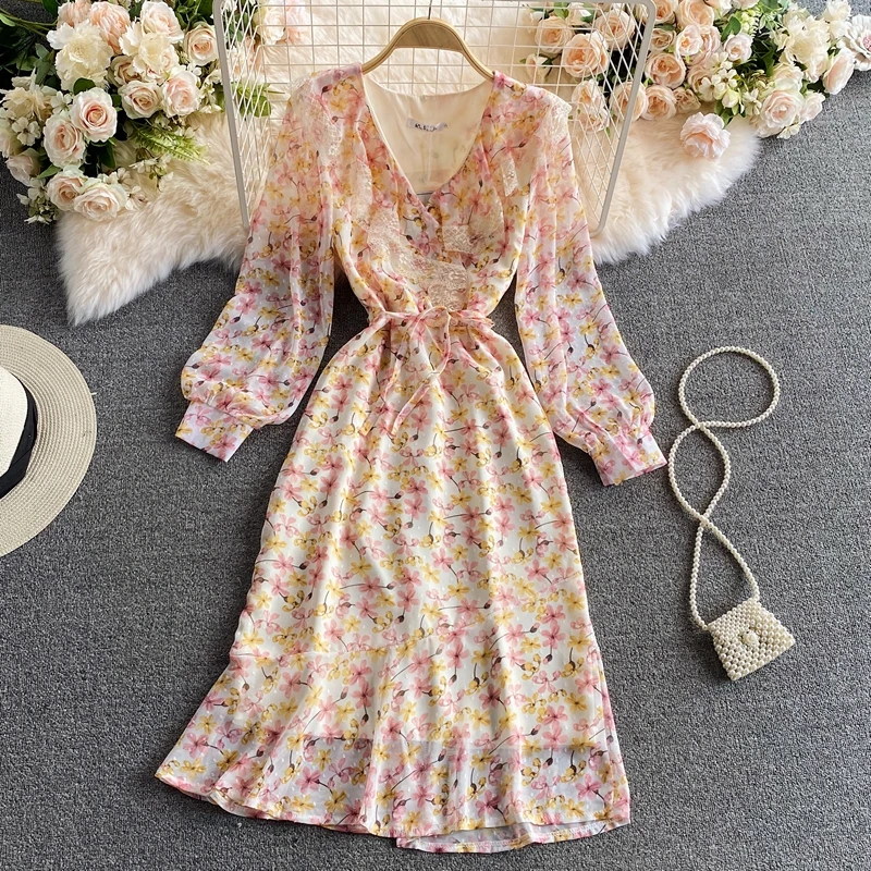 

Женское шифоновое платье с высокой талией, праздничное платье во французском стиле с цветочным принтом и поясом, платье с V-образным вырезом...