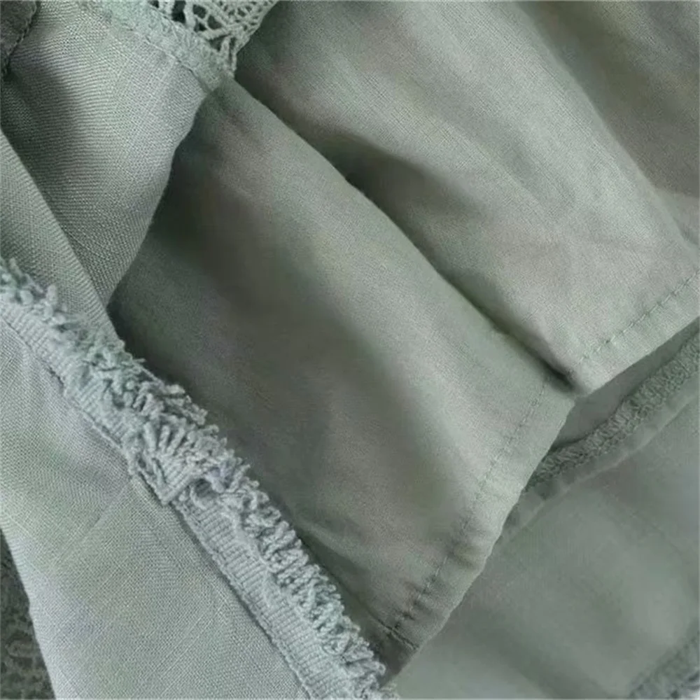 Мини платье женское весеннее кружевное с рукавами фонариками и