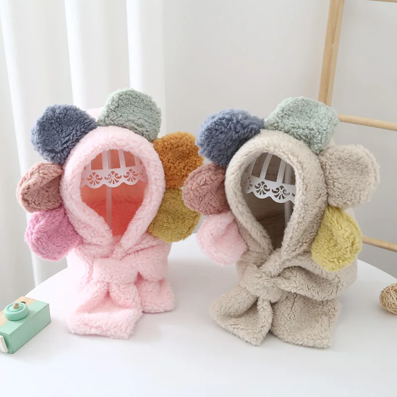 

Baby Hat Flower Shape Lambswool Children's Winter Warm Hat Plush Ear Bonnet Boys Girls Cap Christmas Hats