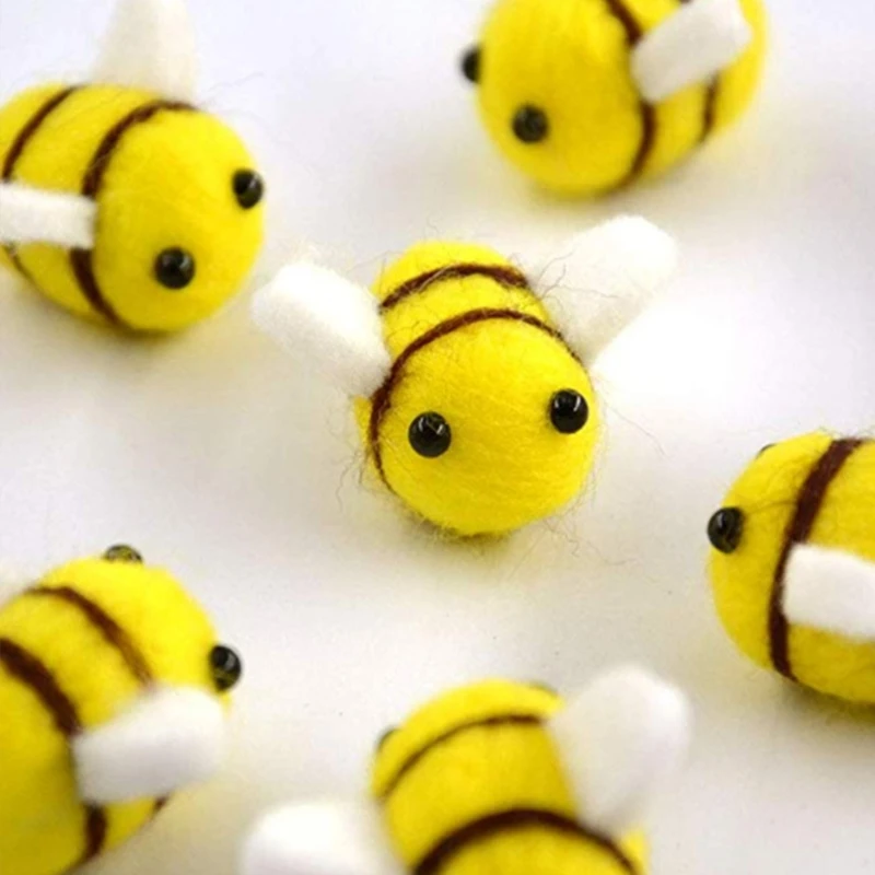 

20 Pcs Wool Felt Bumble Bee Craft Decor Ball for Christmas Clothing Tent Crafts F3ME
