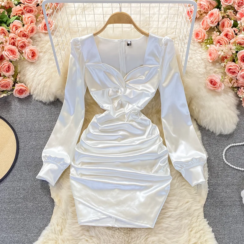 

Autumn New Style Lady Celebrity Slim Pleated Dress Girl Long Sleeve Square Neck Satin Black White Short Hip Wrap Dress Women
