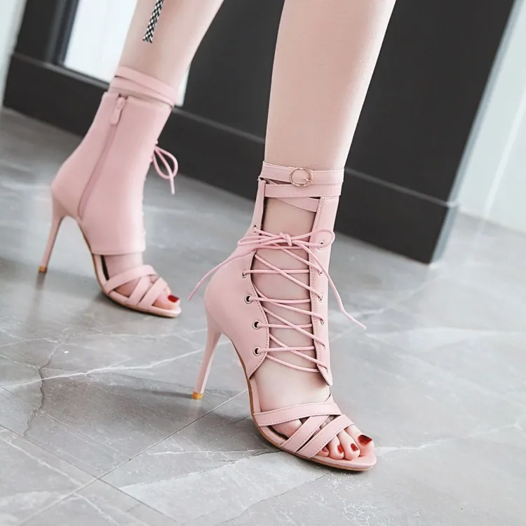 

Women's Shoes