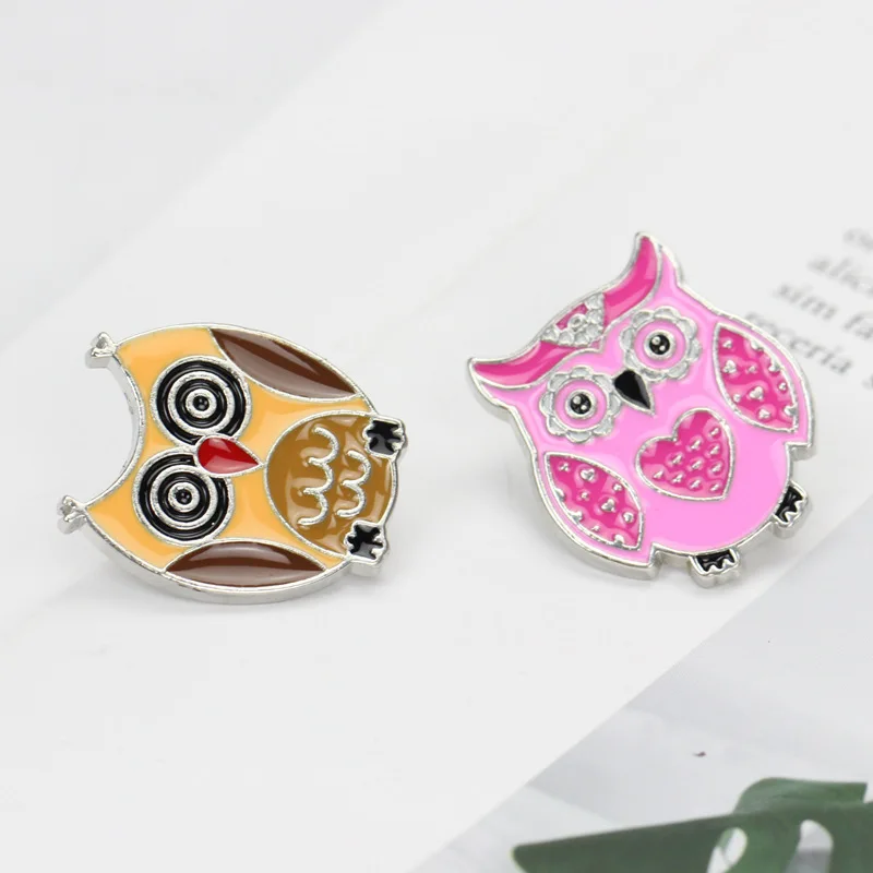 Брошь на лацкан с изображением птицы Минервы в форме совы эмалированная 8 видов