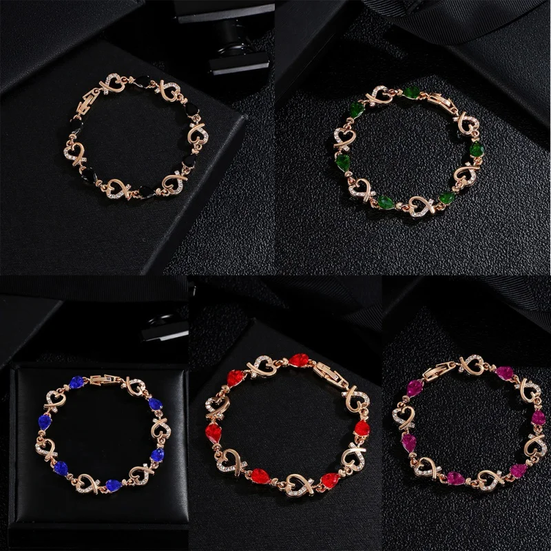 Браслет женский воздушный в виде сердца с цветами и бриллиантами|Сувениры для