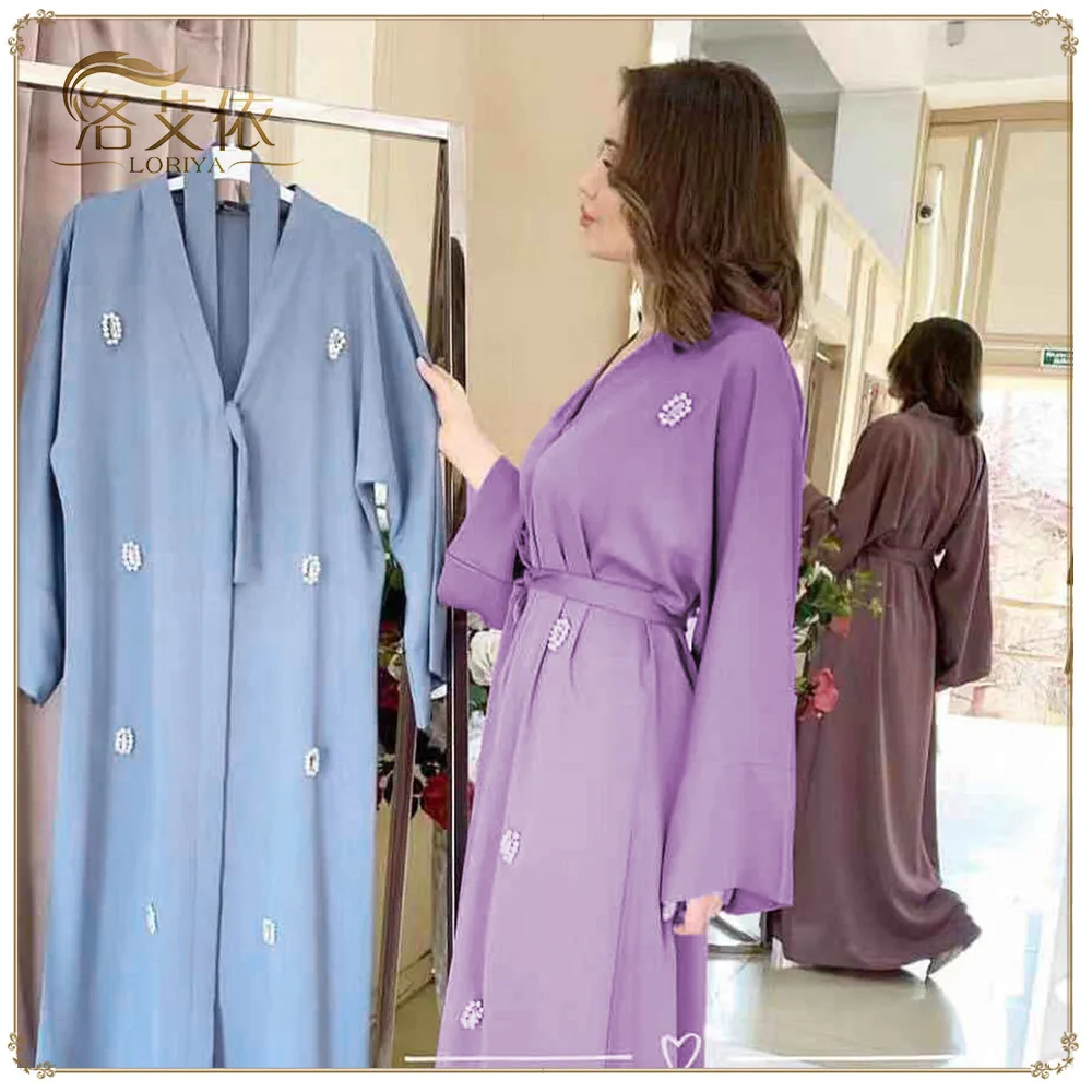 Элегантное мусульманское платье Abaya для женщин расшитое бисером на шнуровке