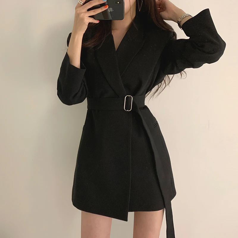 Женский блейзер в стиле ретро однотонный с отложным воротником и длинными