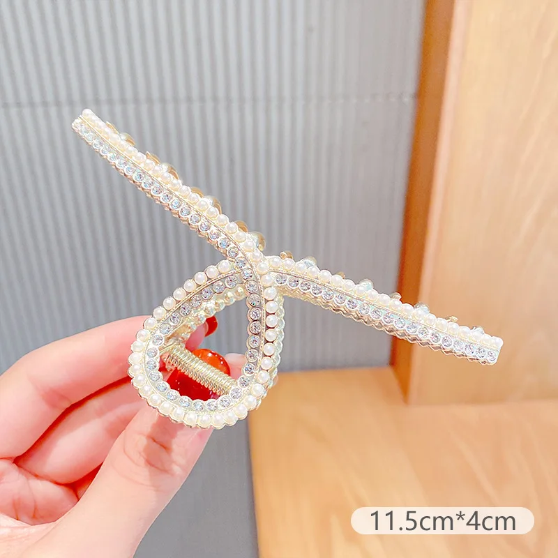 

Rhinestone opal Hair Claws Pearl Claw Clips For Woman Large Size Barrette Crab Shark clip Ladies Fashion Hair Accessories