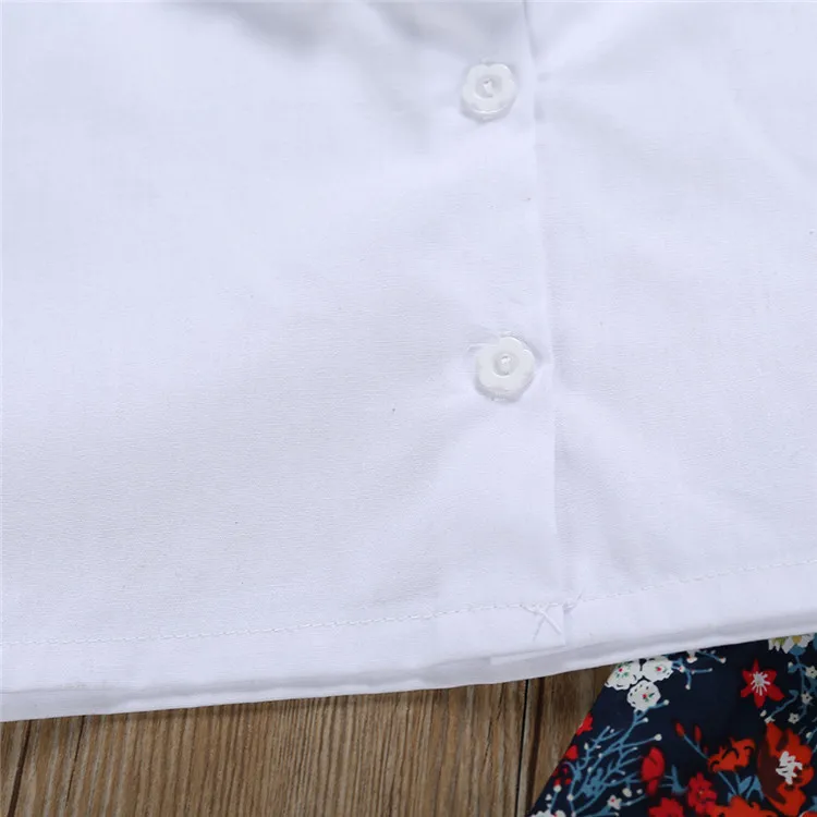 

kids clothing