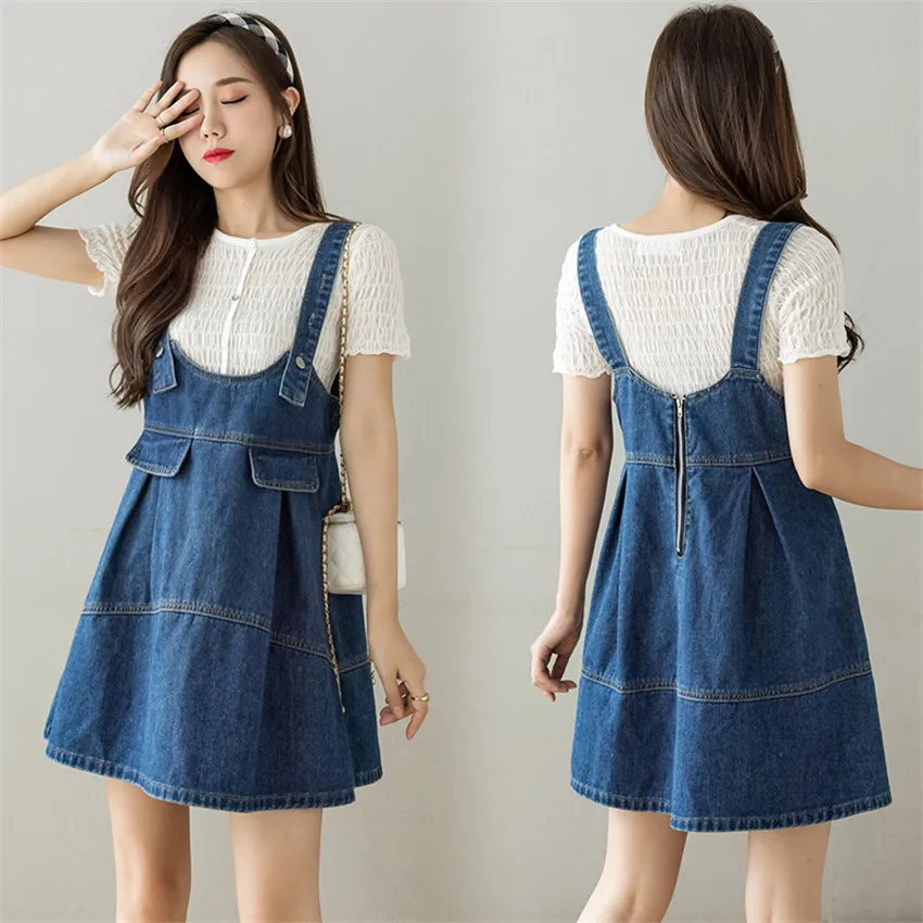 Женское джинсовое платье на тонких бретельках в стиле HIgh Street