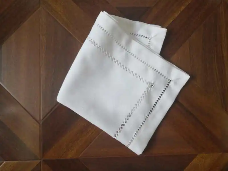 

Camellia Casa ручная льняная салфетка