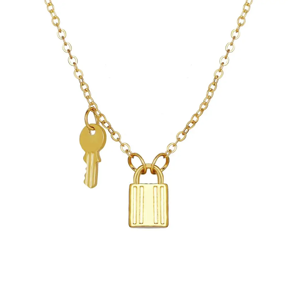 

Europe and the United States New Multi-layer Necklace for women Heart Lock Pendant Three-layer Sweater Chain choker on the neck