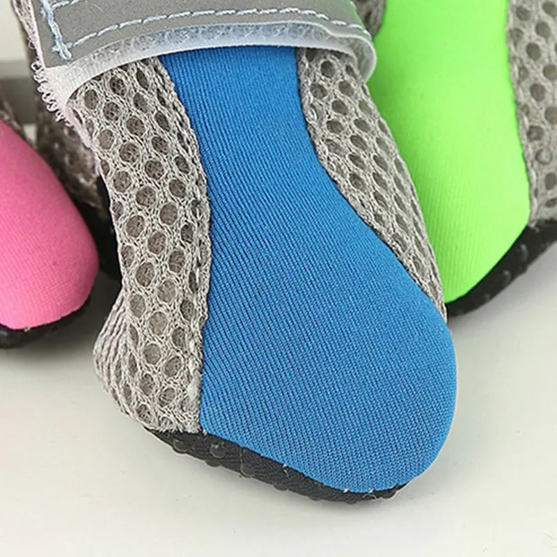 

4Pcs/set Dog Shoes No-Slip Waterproof Dog Boots Breathable Rain Wear Paw Protector Outdoor Socks For Dogs Pet Product S/M/L/XL