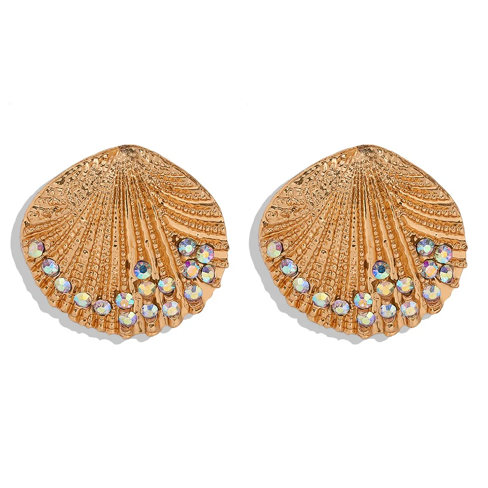 

Bohemian Seaside Beach Pearl Earrings Girls 2020 Summer Hot Sales New Style Rhinestone Alloy Shell Earrings Jewelry For Women