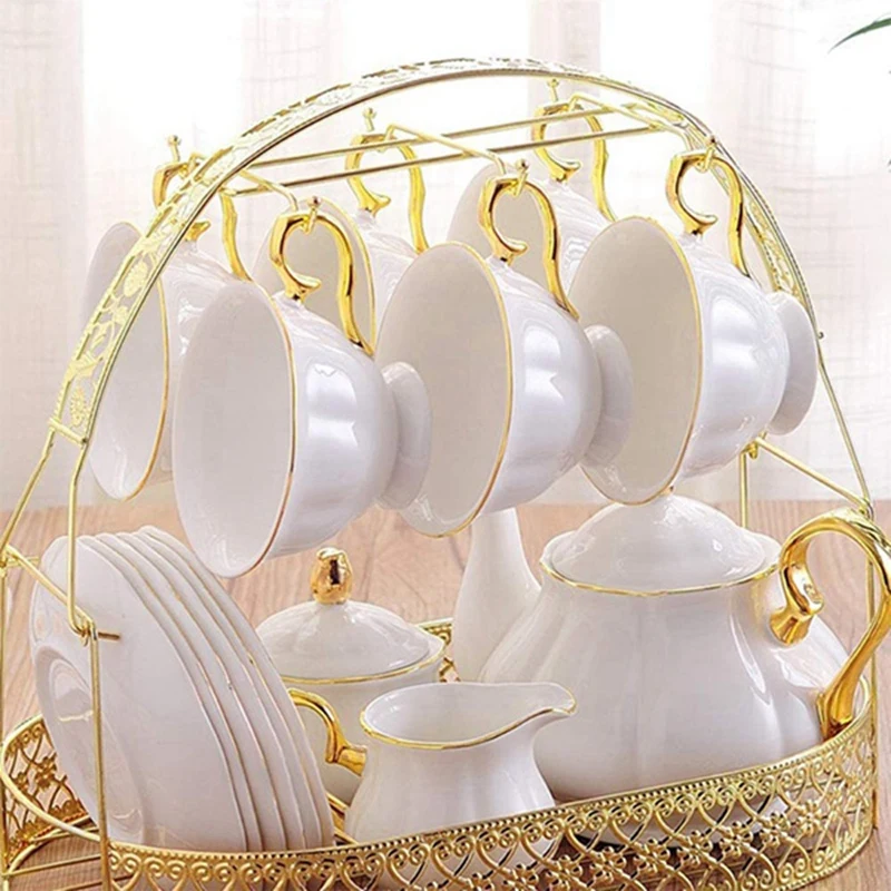 

Coffee Cup Holder, Home Crafts, Iron Holder, Saucer Holder, Lace Wire, Cup and Saucer Holder, Iron Crafts