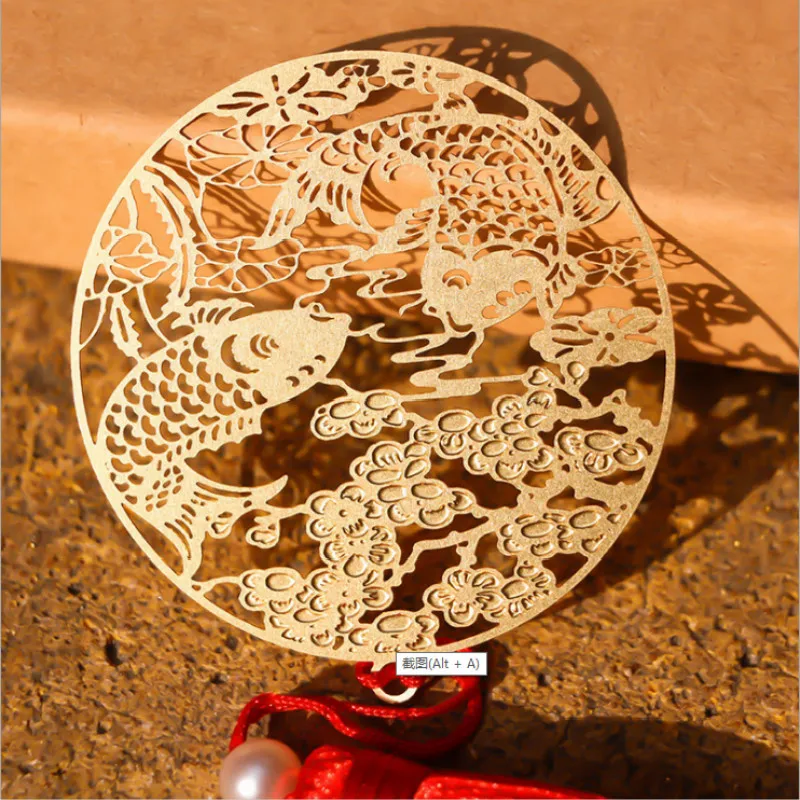 

1pc Chinese Retro Design Lucky Fish Brass Bookmark Tasseled Hollowed Book Clip Pagination Mark Stationery School Office Supply
