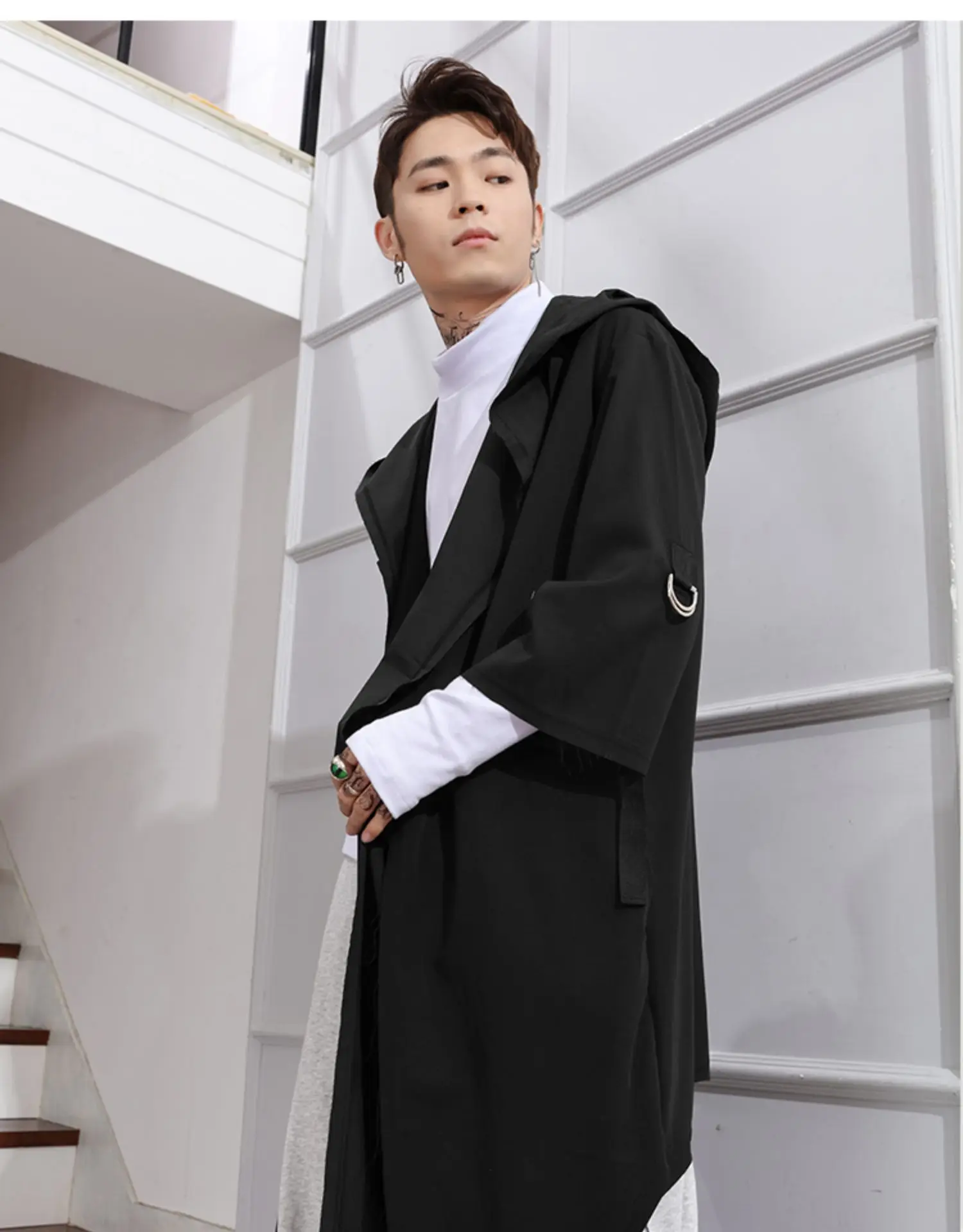 Мужская куртка на весну и осень с шапочкой свободная шаль пальто Повседневная