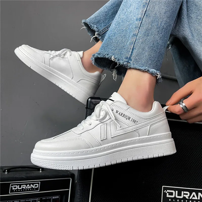 

2022 Fashionable Shoes Summer Breathable Small White Shoe Male Korean Fashion Students Casual Fashion Heighten Vulcanized Shoe