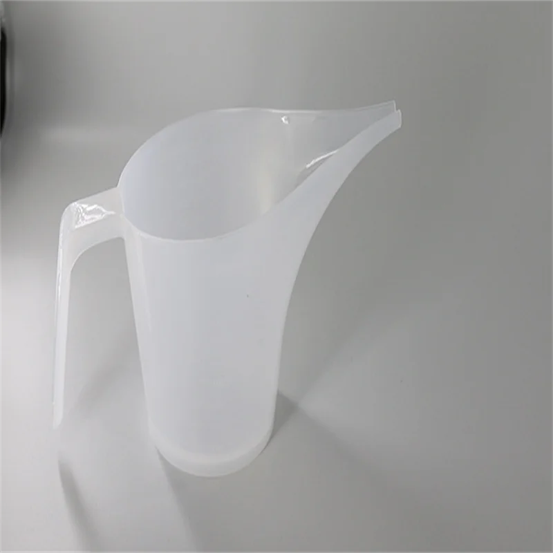 

Sharp-mouthed Plastic Measuring Cup Baking Measuring Cup High Temperature Resistant With Graduated Funnel Cup For Laboratory Use