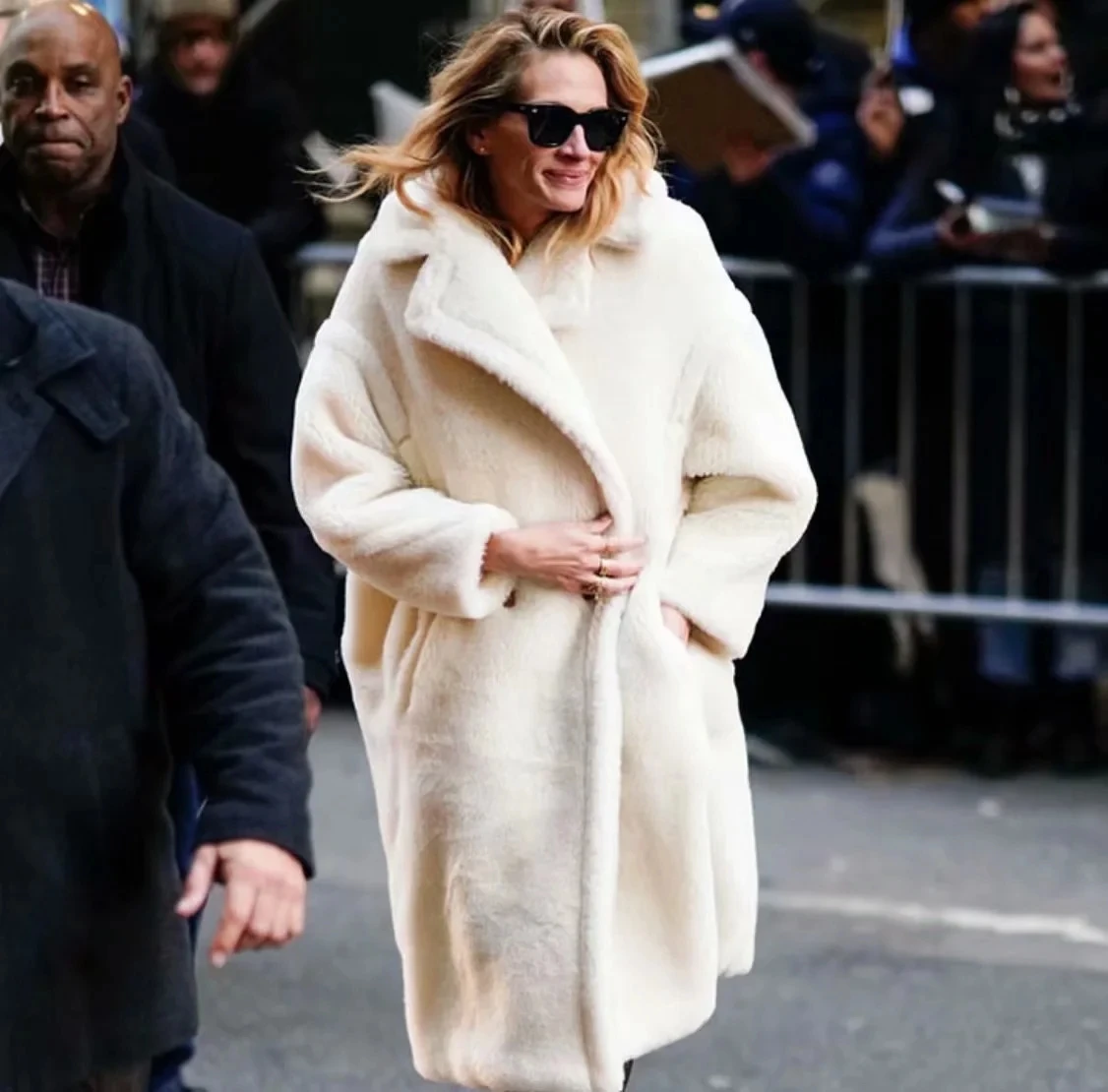 

xikom 2021 Autumn Winter Women Beige Coat Stylish Female Thick Warm Cashmere loose Long Jacket coat Casual Girls Streetwear top