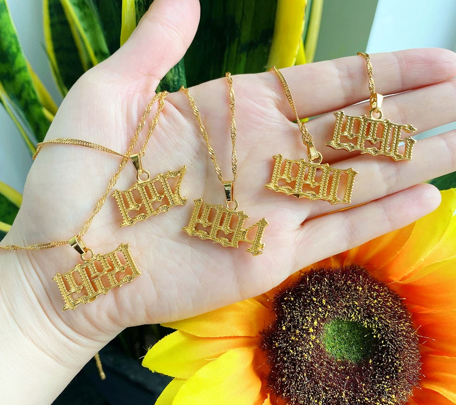 Ожерелье с подвеской в виде цифр на год рождения английском|Ожерелья подвеской| |