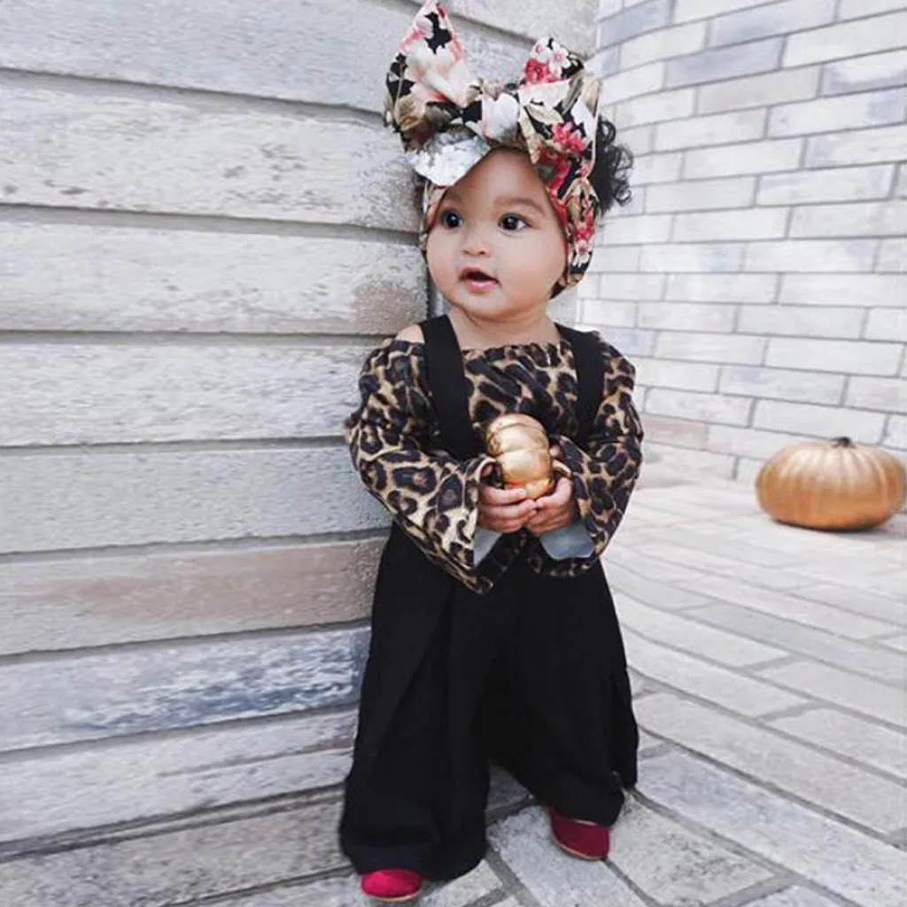 Одежда для маленьких девочек леопардовая футболка + штаны на подтяжках повязка