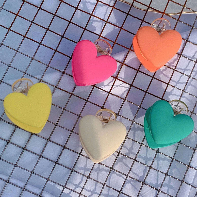 

Candy Color Love Heart Claw Clip Large Hair Ponytail Bath Clip Women Girls Hair Accessories Gift Fashion