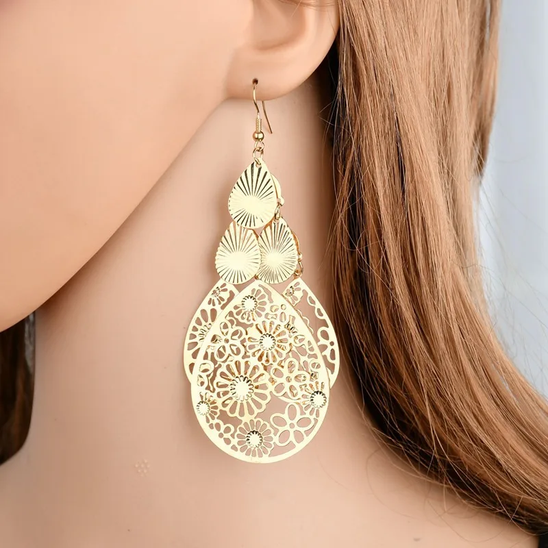

Korean personality fashion tassel long earring stud earrings