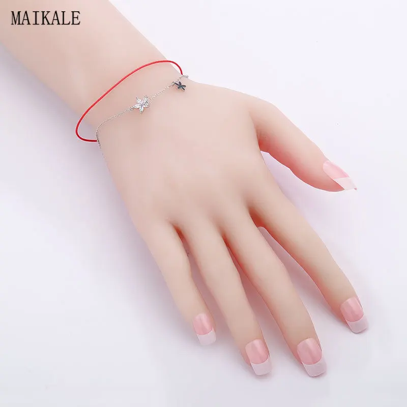 Женский браслет цепочка MAIKALE красный из фианита с подвесками в виде цветов