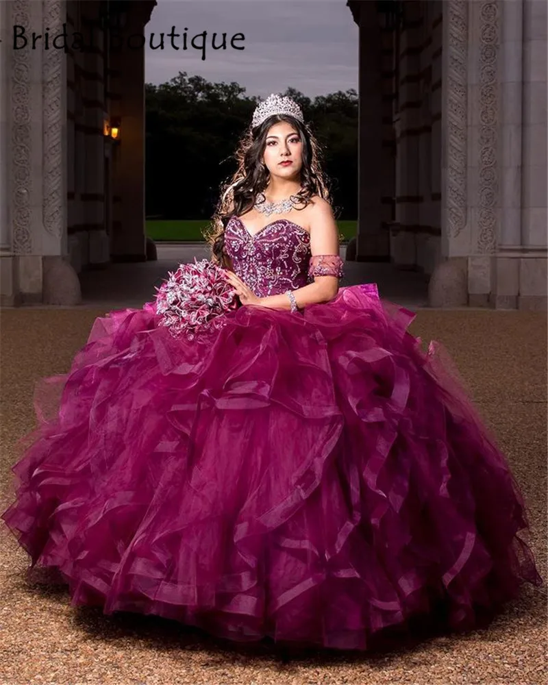 

New Purple Ruffles Beading Quinceanera Dresses 2021 Ball Gown Prom Dress Sweetheart Crystals Beads Sweet 15 16 Birthday Party Go