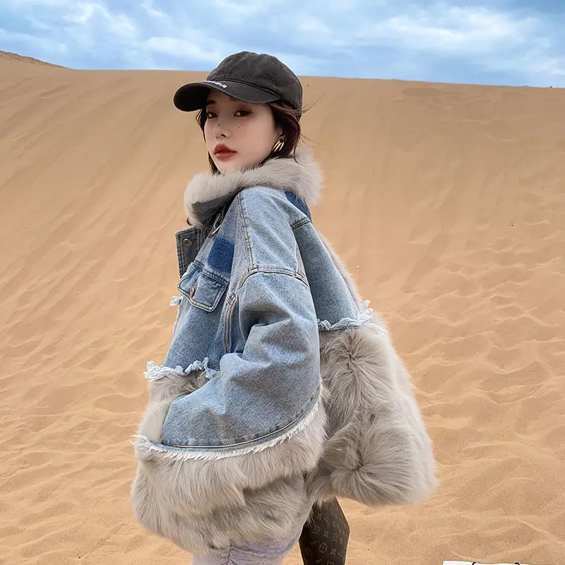 

Fur imitation fox fur denim pie to overcome women's mid-length young 2021 women's top new thick coat