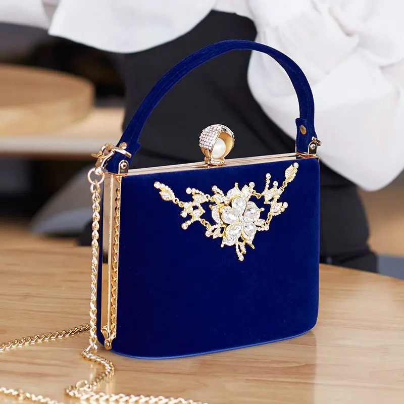 

Diamond-studded Evening Party Bag Dress Cheongsam Bag Pure Color Casual Outdoor Women's Bag Chain Clutch Bag Ladies Portable