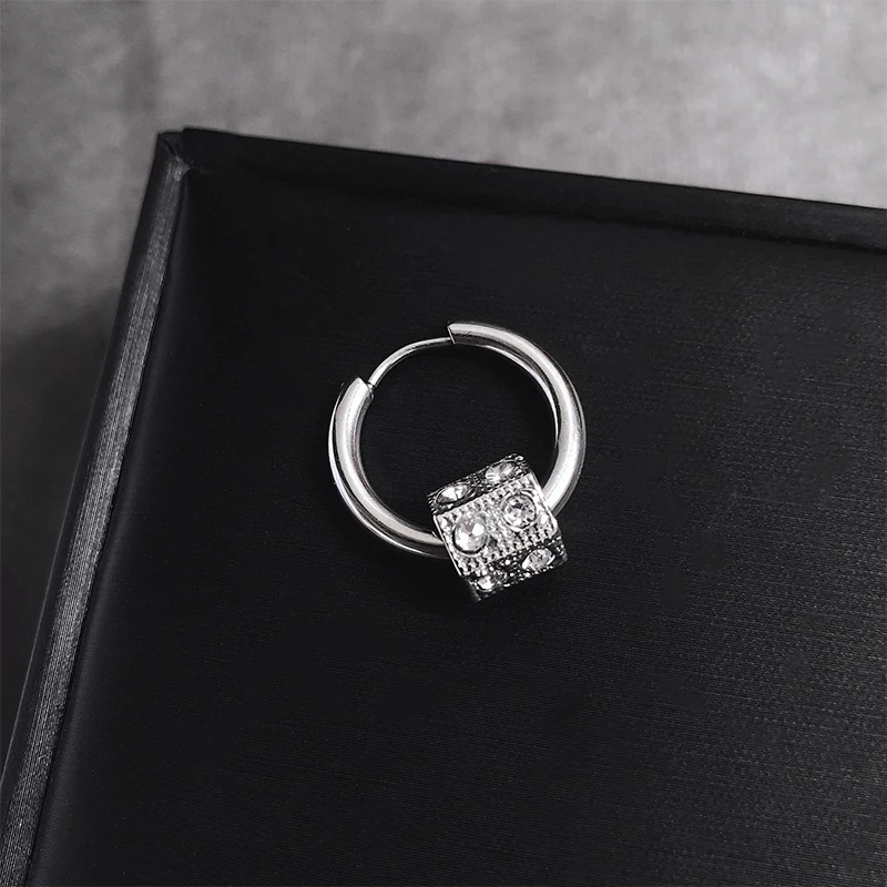 Kris с тем же абзацем серьги мужские хип-хоп ухо кольцо японский и корейский