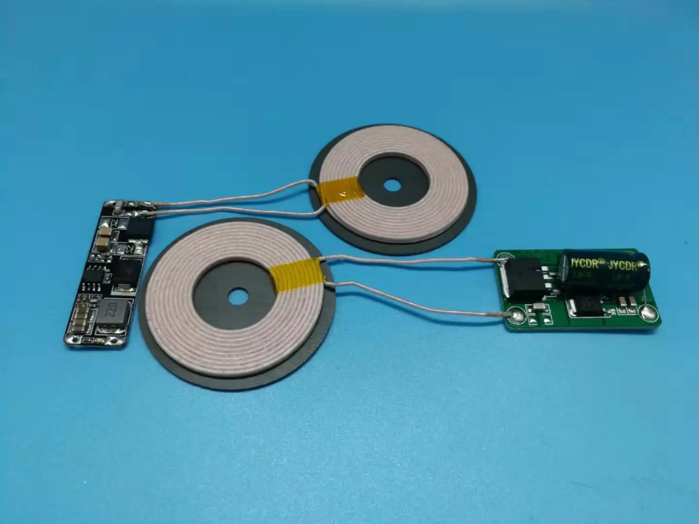 50 Вт высокомощный беспроводной источник питания Робот беспроводная зарядка пик