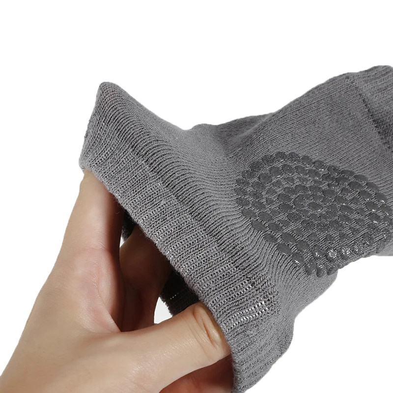 

2PCS Baby Knee Pad Kids Safety Crawling Albow Cushion Protect Baby Knee Cap Cotton Non-Slip Warm Thickening Socks Sheathed