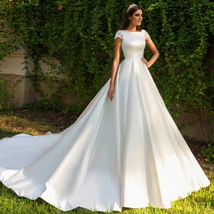 Africa Short Sleeves Lace A Line Wedding Dress Plus Size Pleated Satin Waist Boho Bridal Gowns Lace Bodice Bride Dresses 2020
