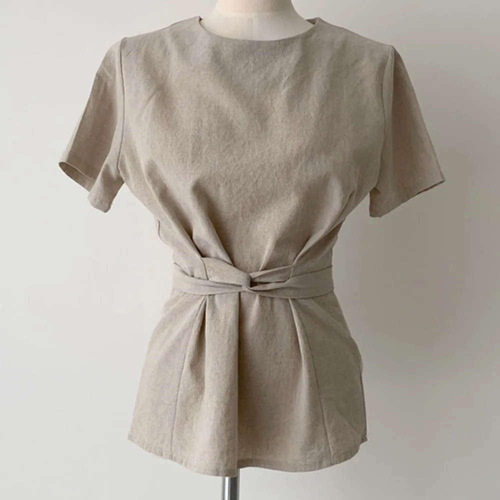 

T-shirt Female 2021 Spot Chic Round Neck Thin Kinked Design Slim Belt Waist Short-sleeved Shirt Top Women Cotton Linen