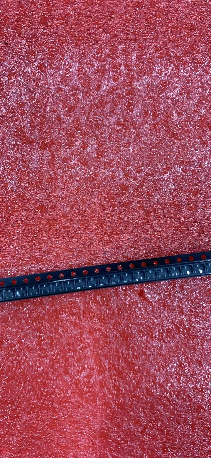 

Диод SMD L30ESD24VC3-2 SOT-23, отпечаток VCO, 100 шт.-1 лот