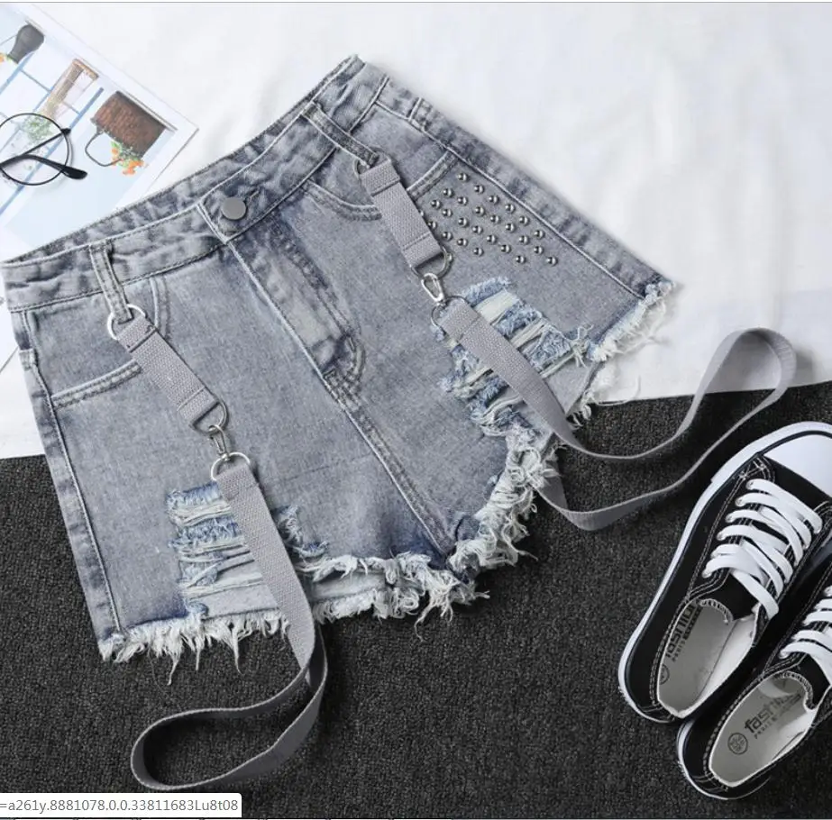 Джинсы женские короткие черные/синие с кисточками в стиле панк пастельные