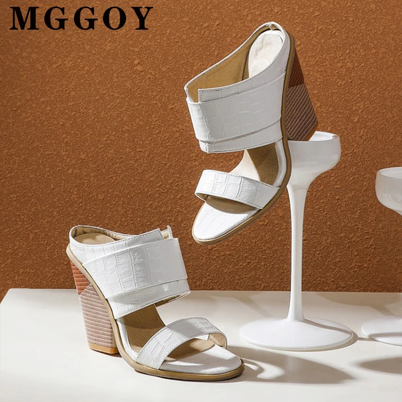 Босоножки на высоком каблуке из микрофибры новинка 2020 года босоножки танкетке