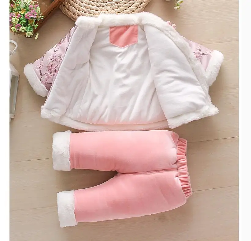 

Baby winter suit