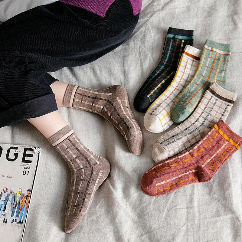 

Johnature 2021 New England Vintage Plaid Cotton Socks All Match Breathable Jacquard Japanese College Style 6 Pairs Women Socks