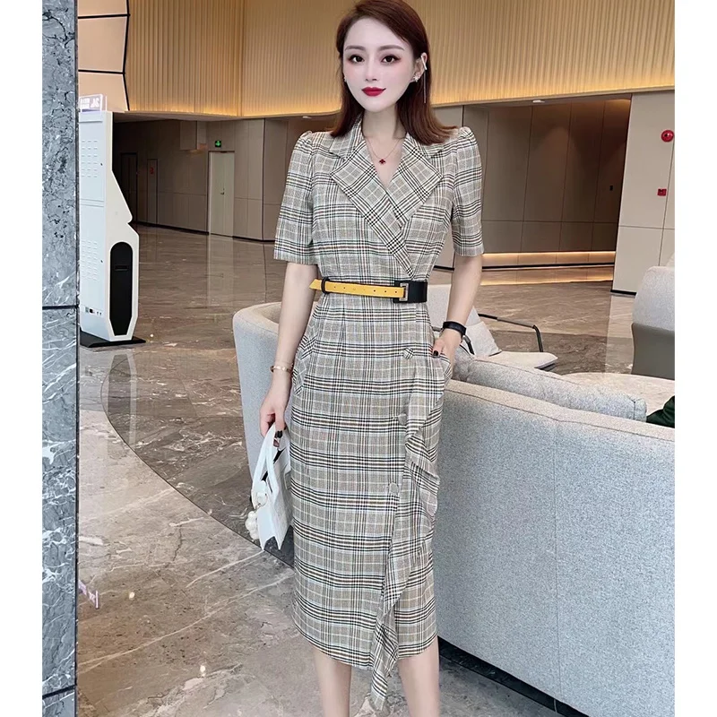 

Early autumn women's fashion British style slim fit Ruffle Plaid Dress celebrities commute