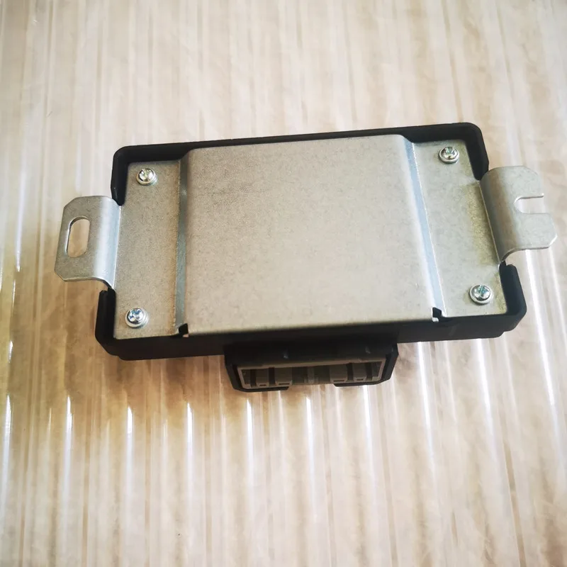 Блок управления трансмиссией контроллер передачи данных control ler 0705BD0011N 44 50 000 206 C