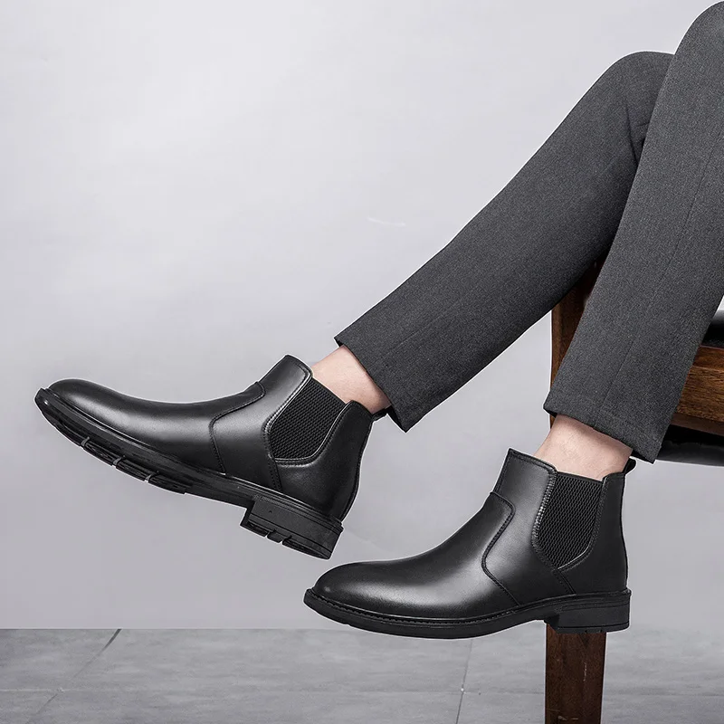 Мужские кожаные ботинки челси коричневые ботильоны без застежек теплые в